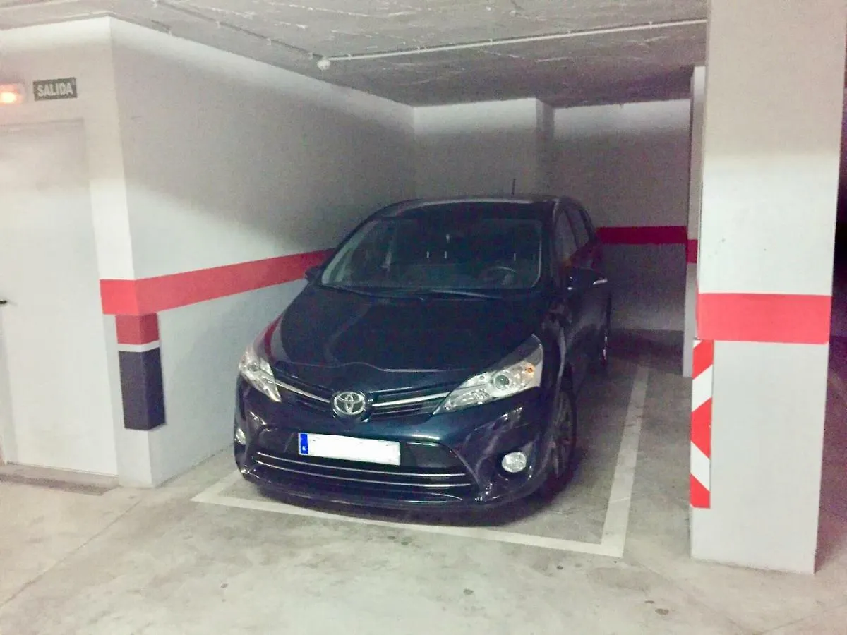 Centro,Corteingles, Y Parking マラガ スペイン